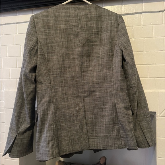 DKNY BLAZER SIZE 6 - Picture 8 of 10